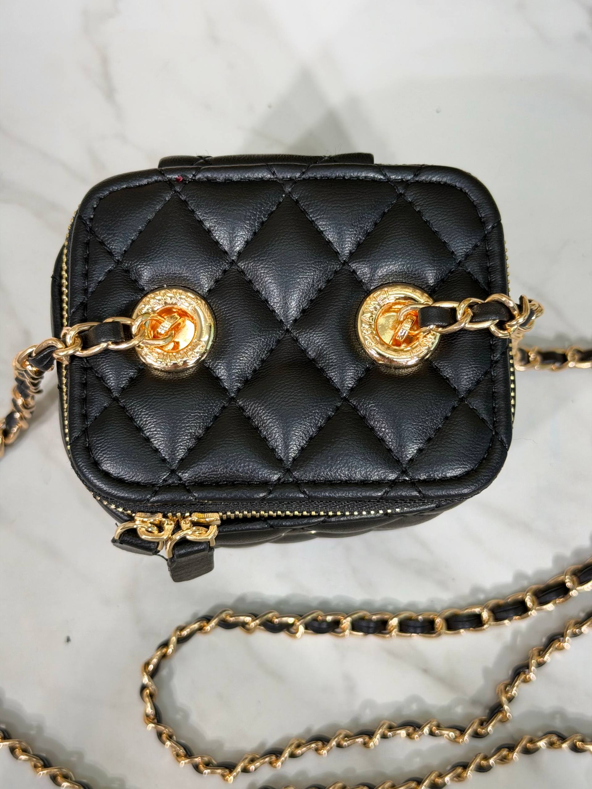 Quilted Vanity Box Bag – Black