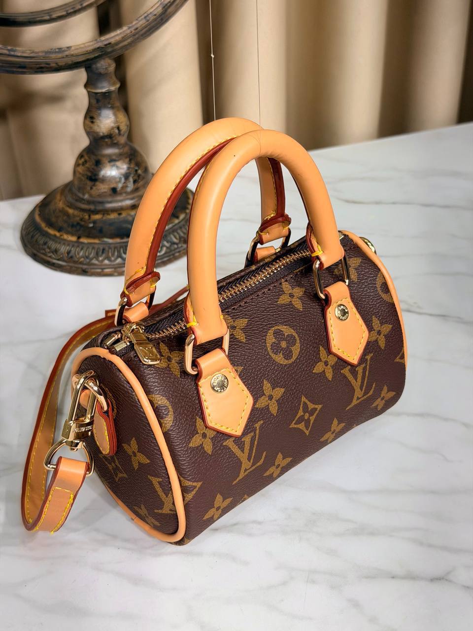 Louis Vuitton nano speedy