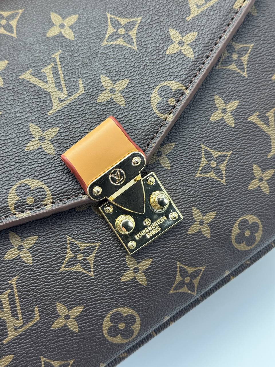 Louis Vuitton Pochette Métis – Monogram Canvas