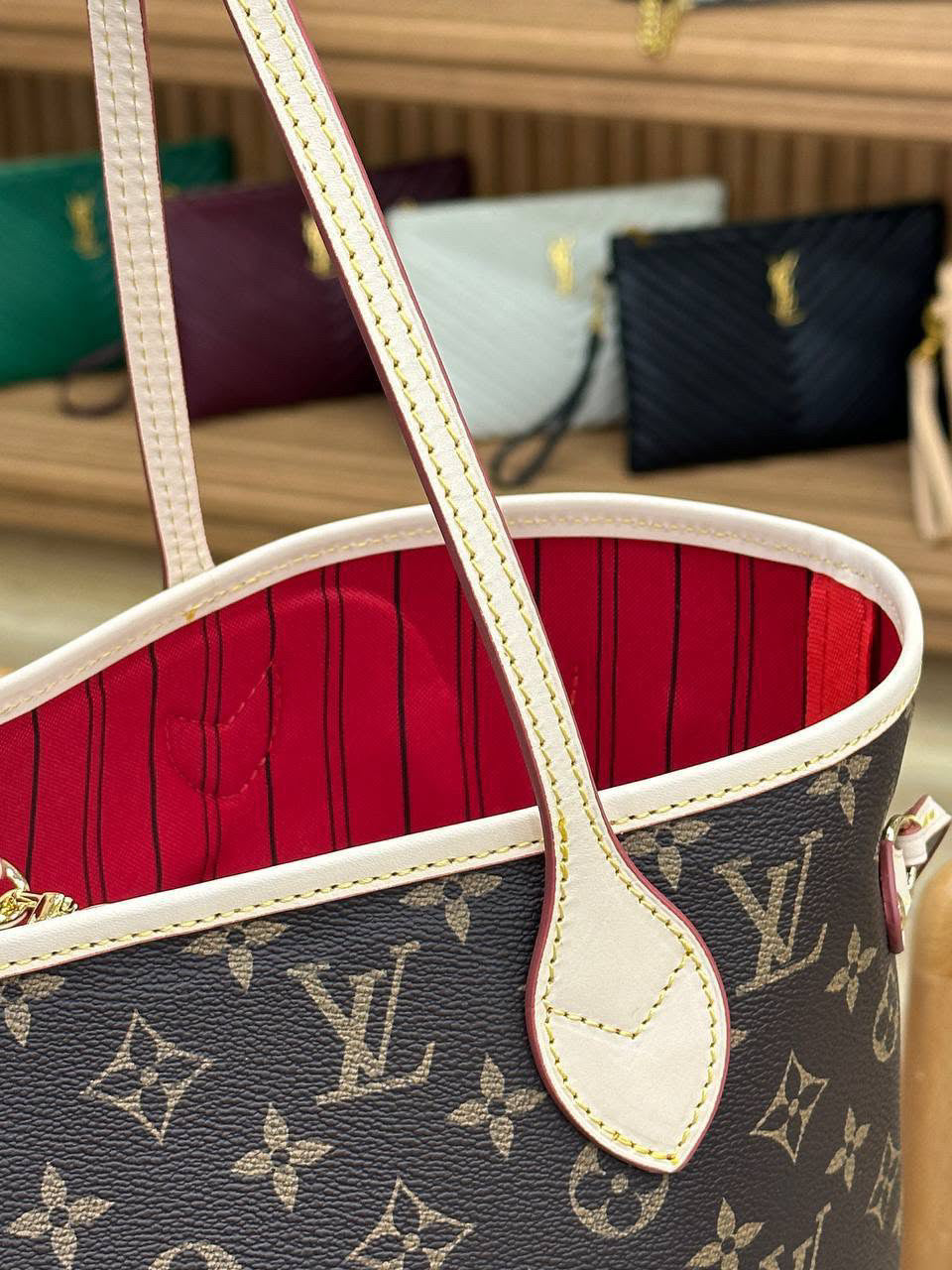 Neverfull