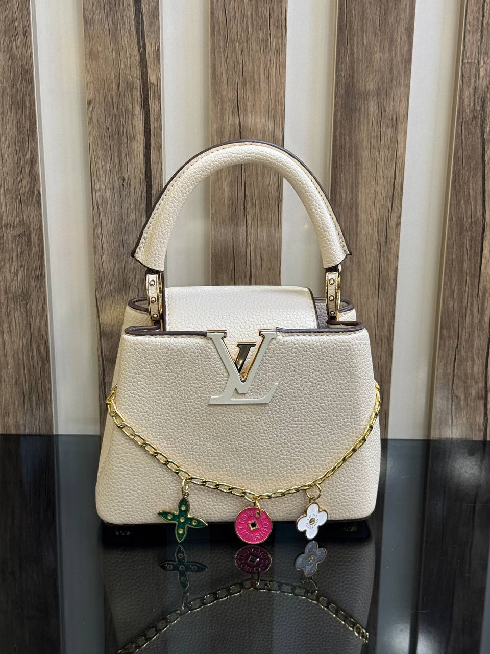 Louıs vuıtton Capucines pm