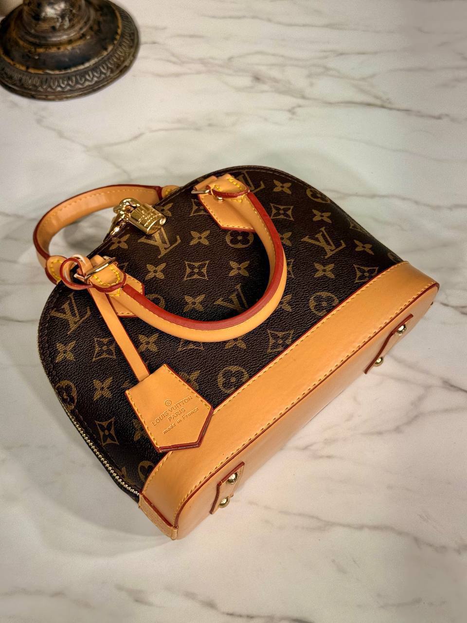 Alma BB Monogram με Λουράκι Ώμου