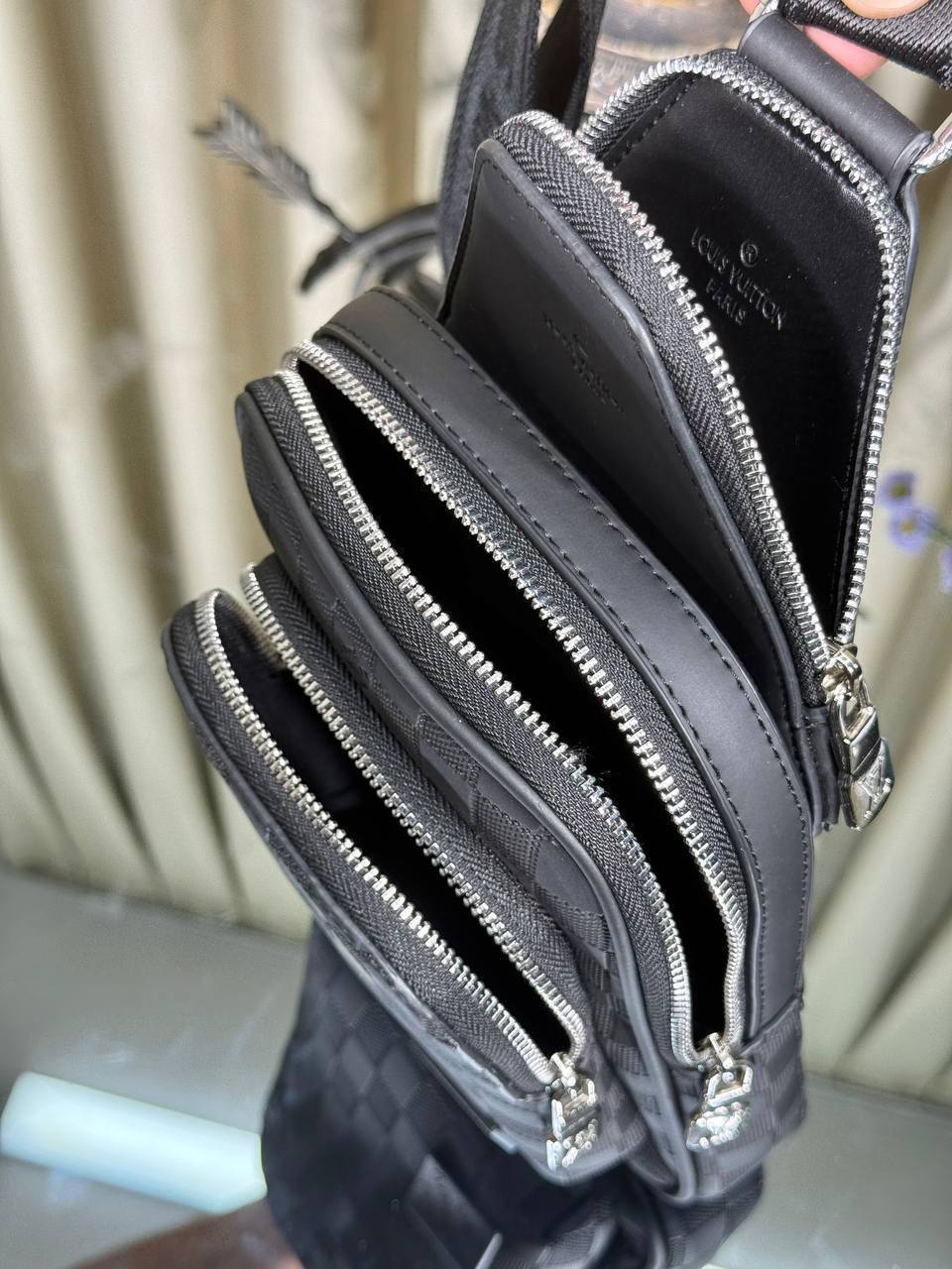 Damier Ανδρικό Τσαντάκι