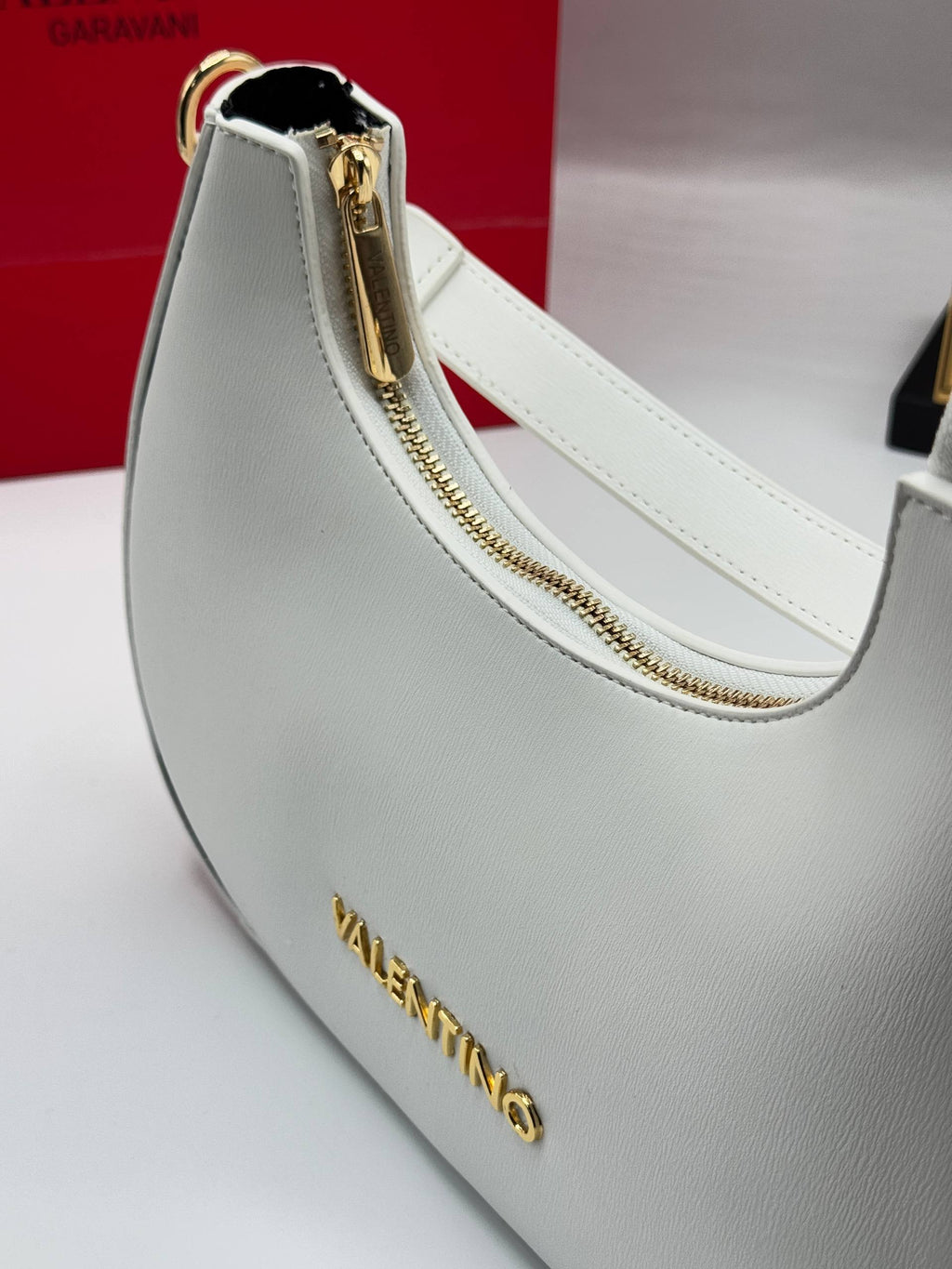 VALENTİNO GARAVANI KELLY BOLSO