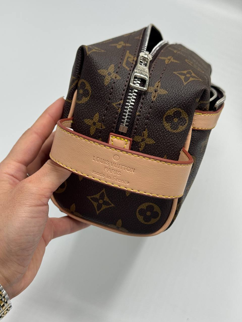 Dopp Kit ή Travel Pouch
