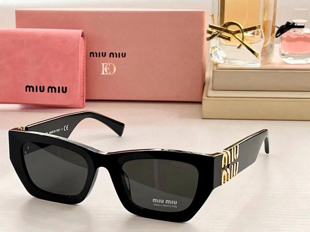 Miu Miu Rasoir