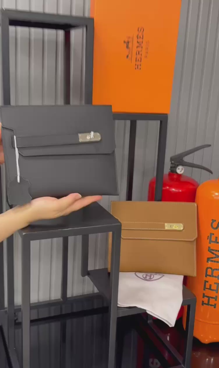 HERMES 
HACADEMI POUCH